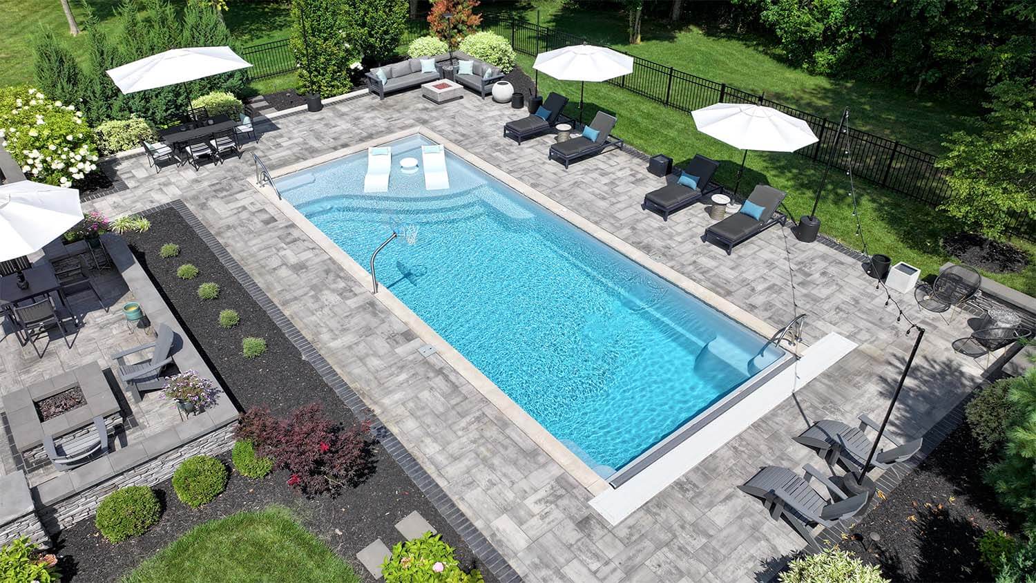 Aspen 16 x 40 in Diamond by Thursday Pools